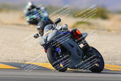 media/Dec-17-2022-SoCal Trackdays (Sat) [[224abd9271]]/Turn 7 Set 2 (1140am)/